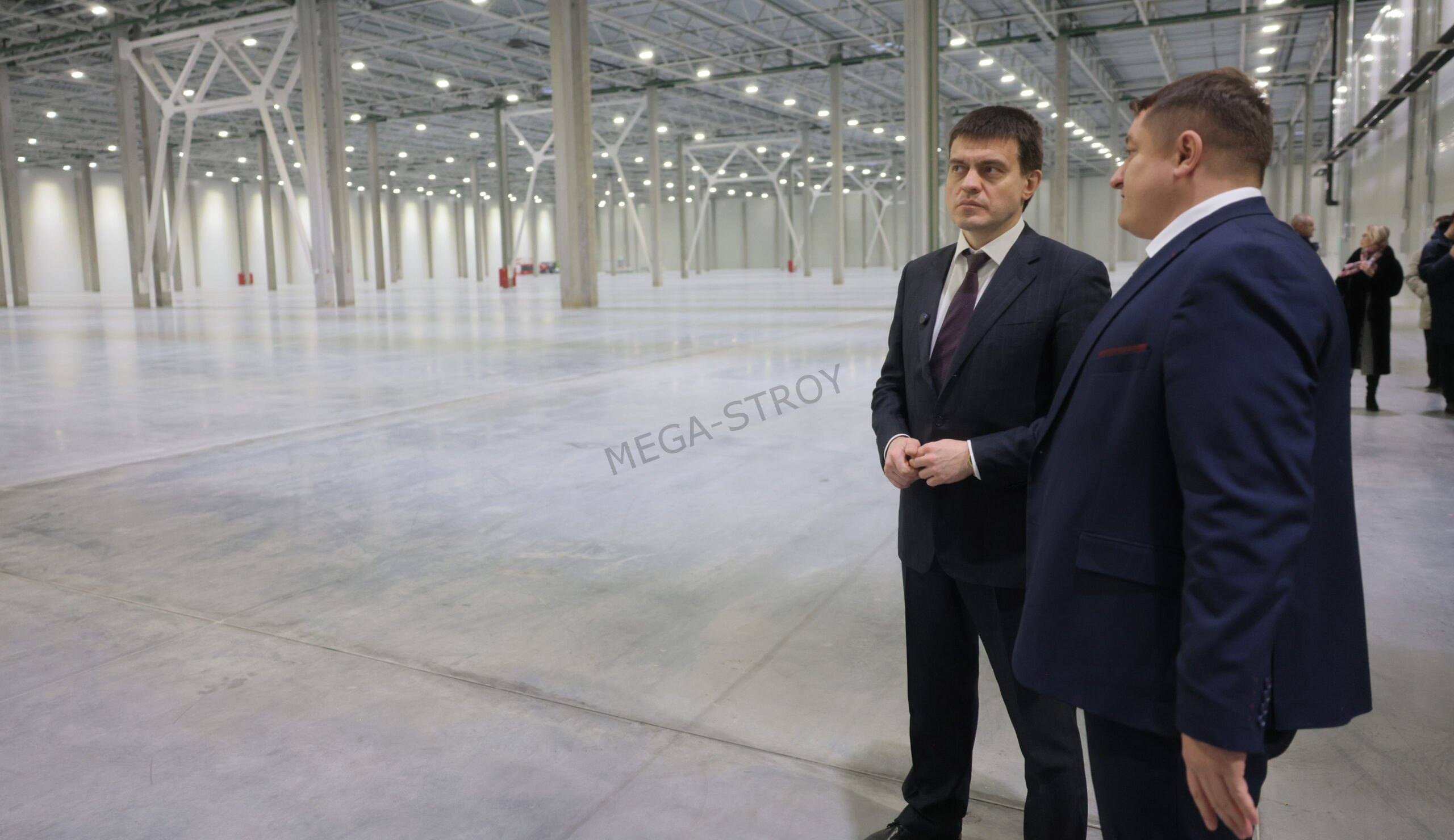 МЕГА-СТРОЙ - губернатор проверил, как идет строительство логистического хаба в центре России